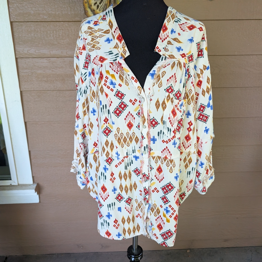 Geometric Print Button-Up Shirt